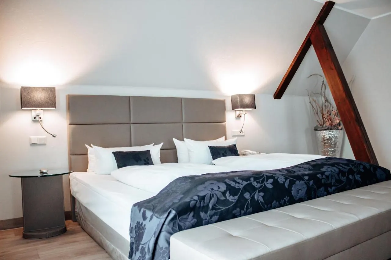 CLOSTERMANNS HOF Niederkassel Hotel